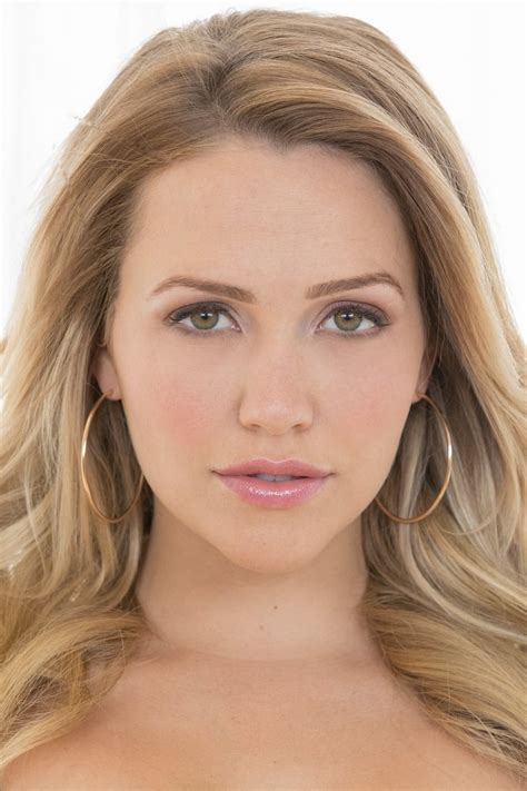 mia malkova xxx pics|Mia Malkova Porn: Enjoy Her Free XXX Videos 